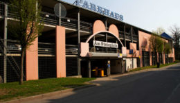 Parhaus-steinplatz