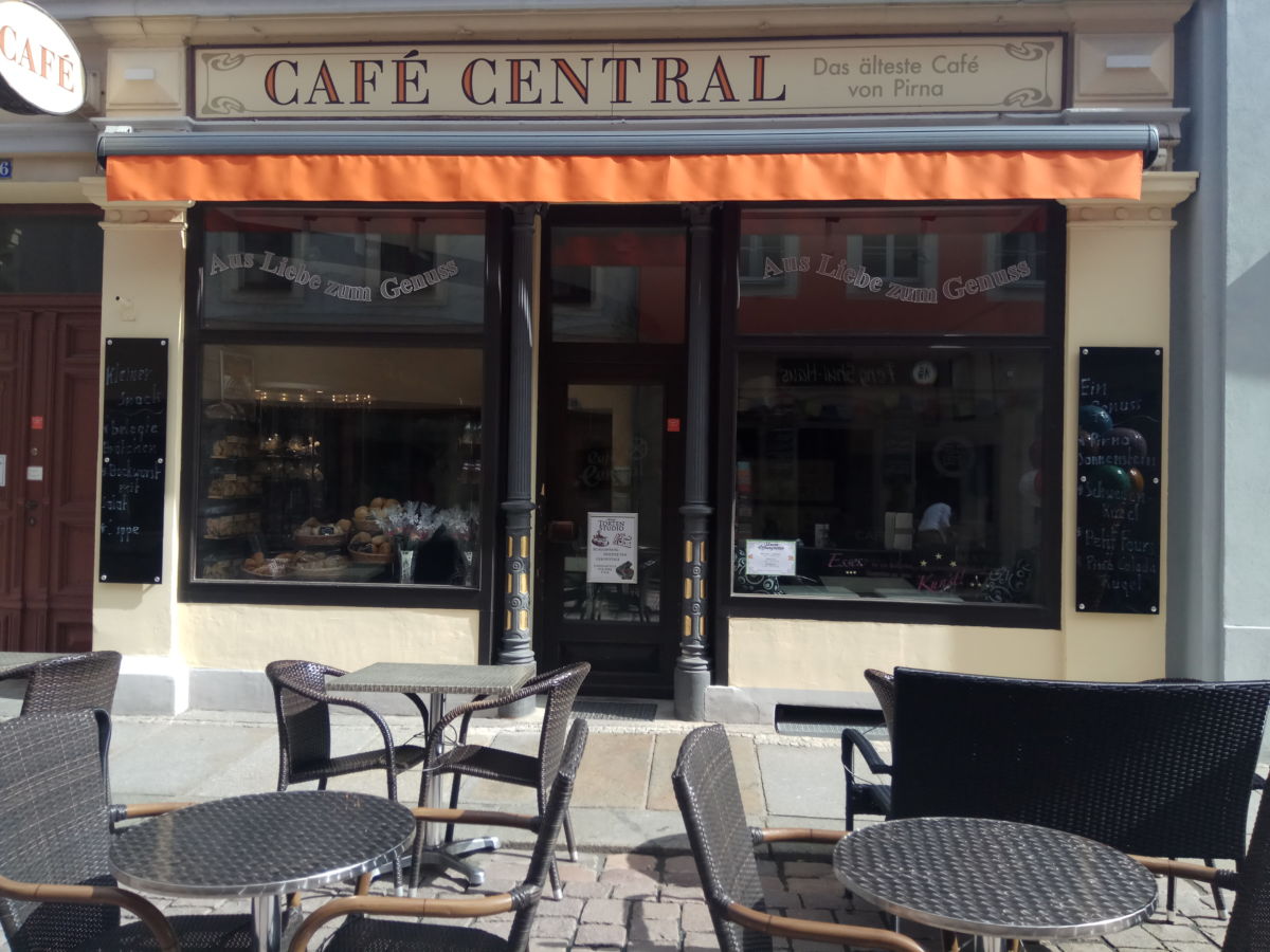 Cafe Central