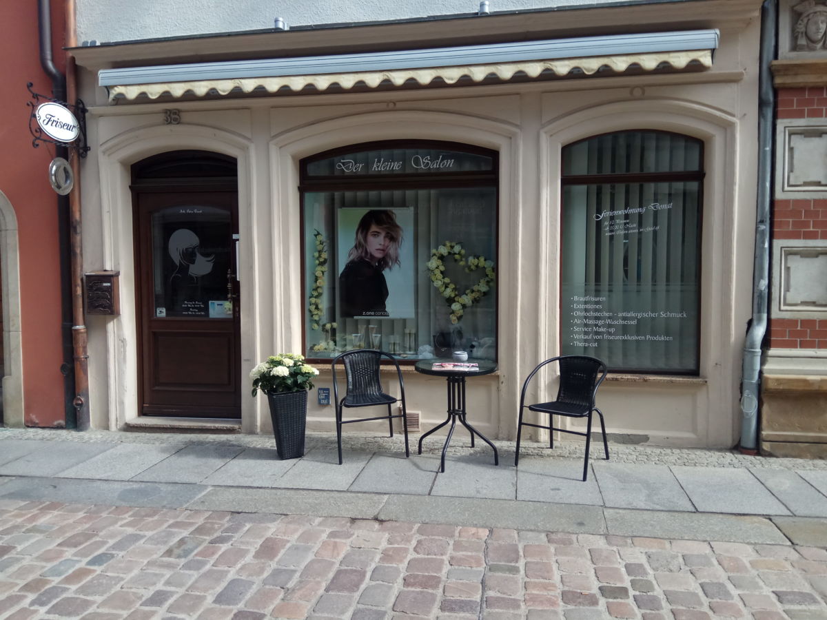 Der kleine Salon