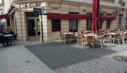 Le Cafe