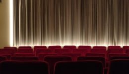 cinema-2093264_1280_Bild von Sabine Lange auf Pixabay