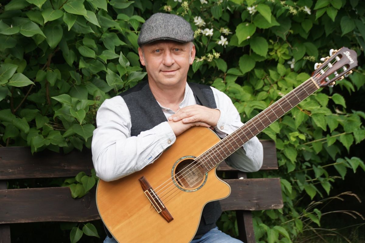 Anständige Lieder mit Abstand